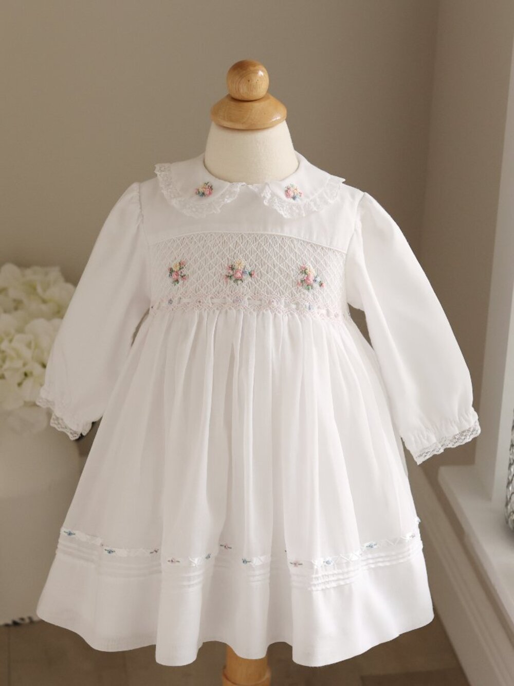 White Smocked Dress Long Sleeve Floral Embroidery Sarah Louise 18 Month Like New